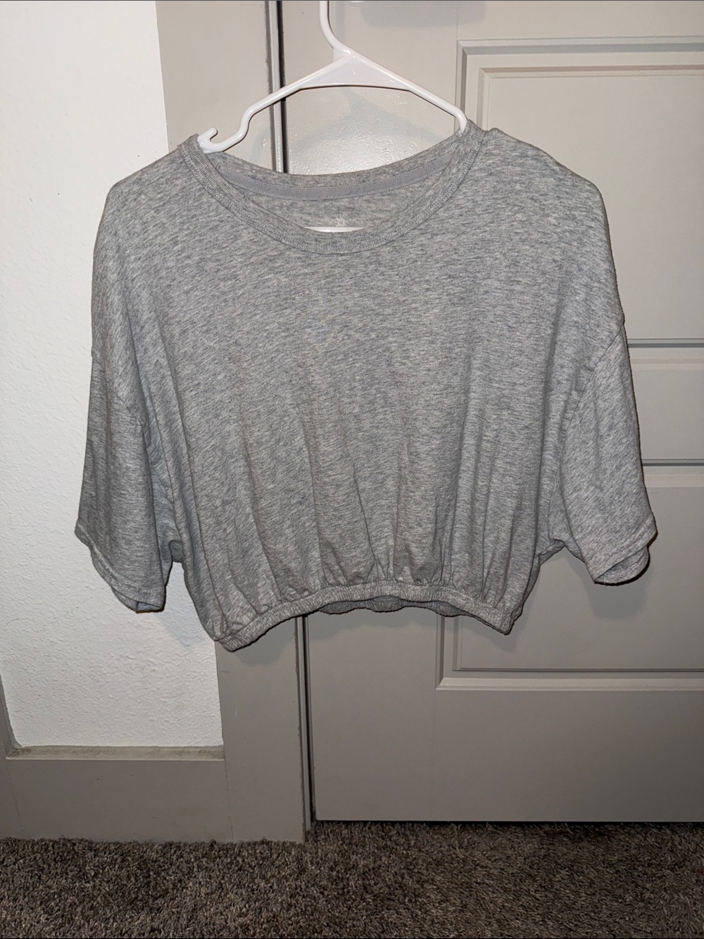 Gray Cropped Elastic-Hem Tee